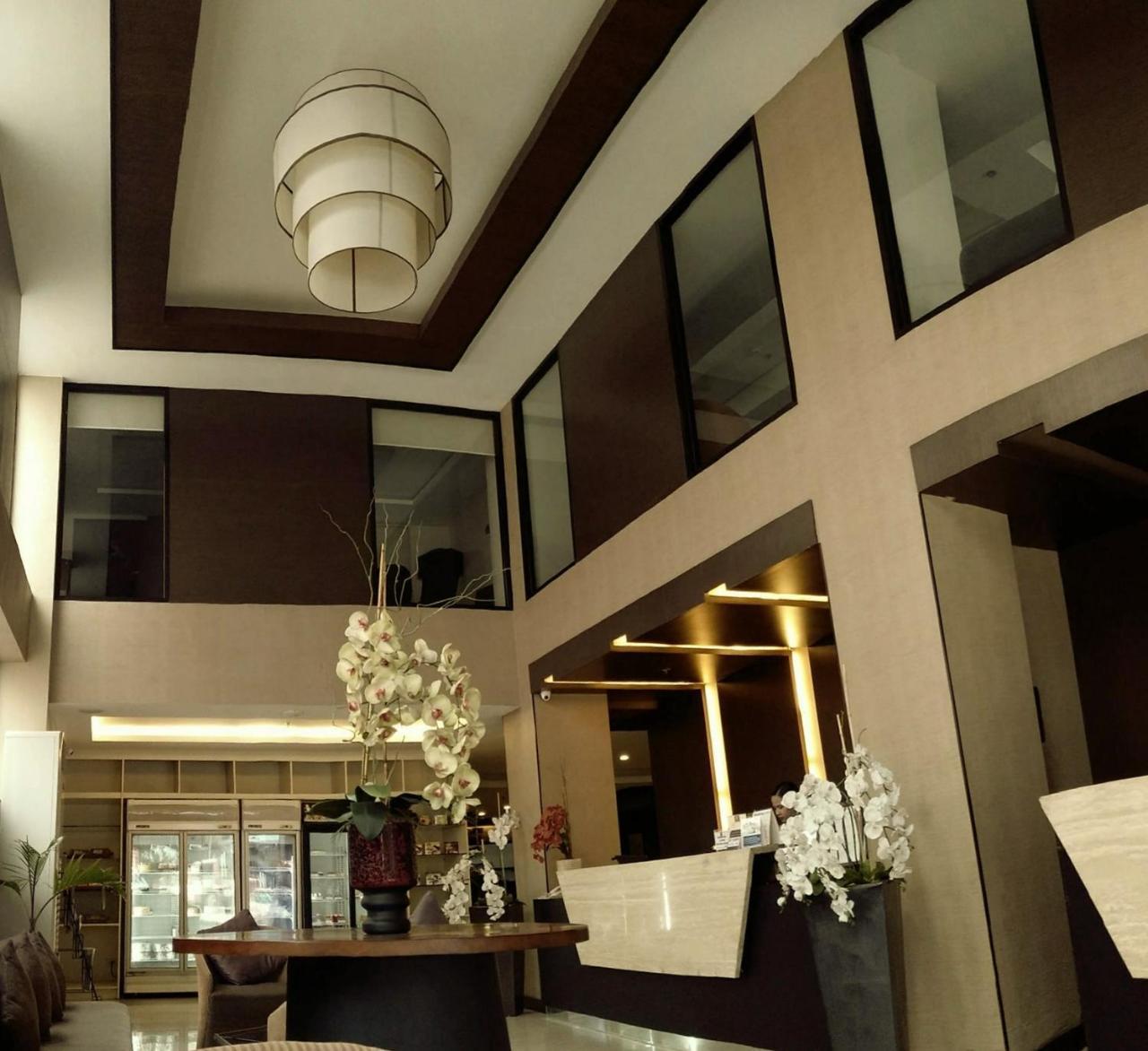 Gt Hotel Iloilo Eksteriør bilde